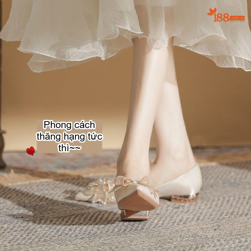 Giày Búp Bê Nữ Da Bóng Đính Nơ Chiều Cao Đế Khoảng 3cm Màu Kem