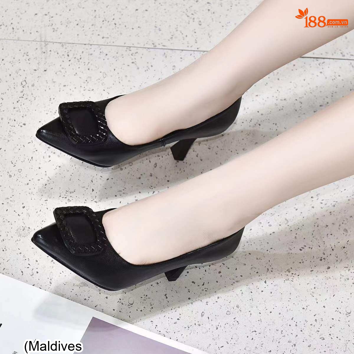Giày Búp Bê Nữ Da Bóng Mũi Nhọn Gót Nhọn Chiều Cao Đế Khoảng 5cm Màu Đen, Trắng