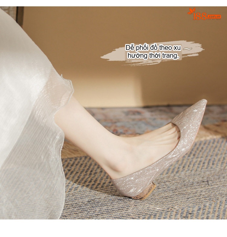 Giày Búp Bê Nữ Gót Vuông Thấp Mũi Nhọn Chiều Cao Đế Khoảng 3cm Màu Bạc chi tiết 2