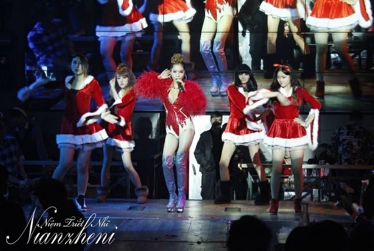 Giày Cao Gót Nữ Da Bóng Gót Nhọn 15cm, Đế Xuồng 20cm Quai Chữ X Sexy Bar Club Màu Đen chi tiết 15