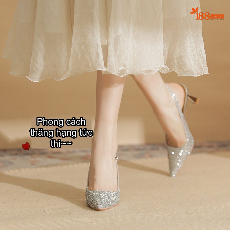 Giày Cao Gót Nữ Da Cừu Hở Gót Mũi Nhọn Chiều Cao Đế Khoảng 7cm Màu Vàng Kim, Bạc