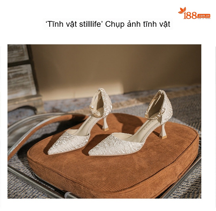 Giày Cao Gót Nữ Mũi Nhọn Quai Ngang Đính Đá Chiều Cao Đế Khoảng 6cm Màu Trắng, Đen chi tiết 23