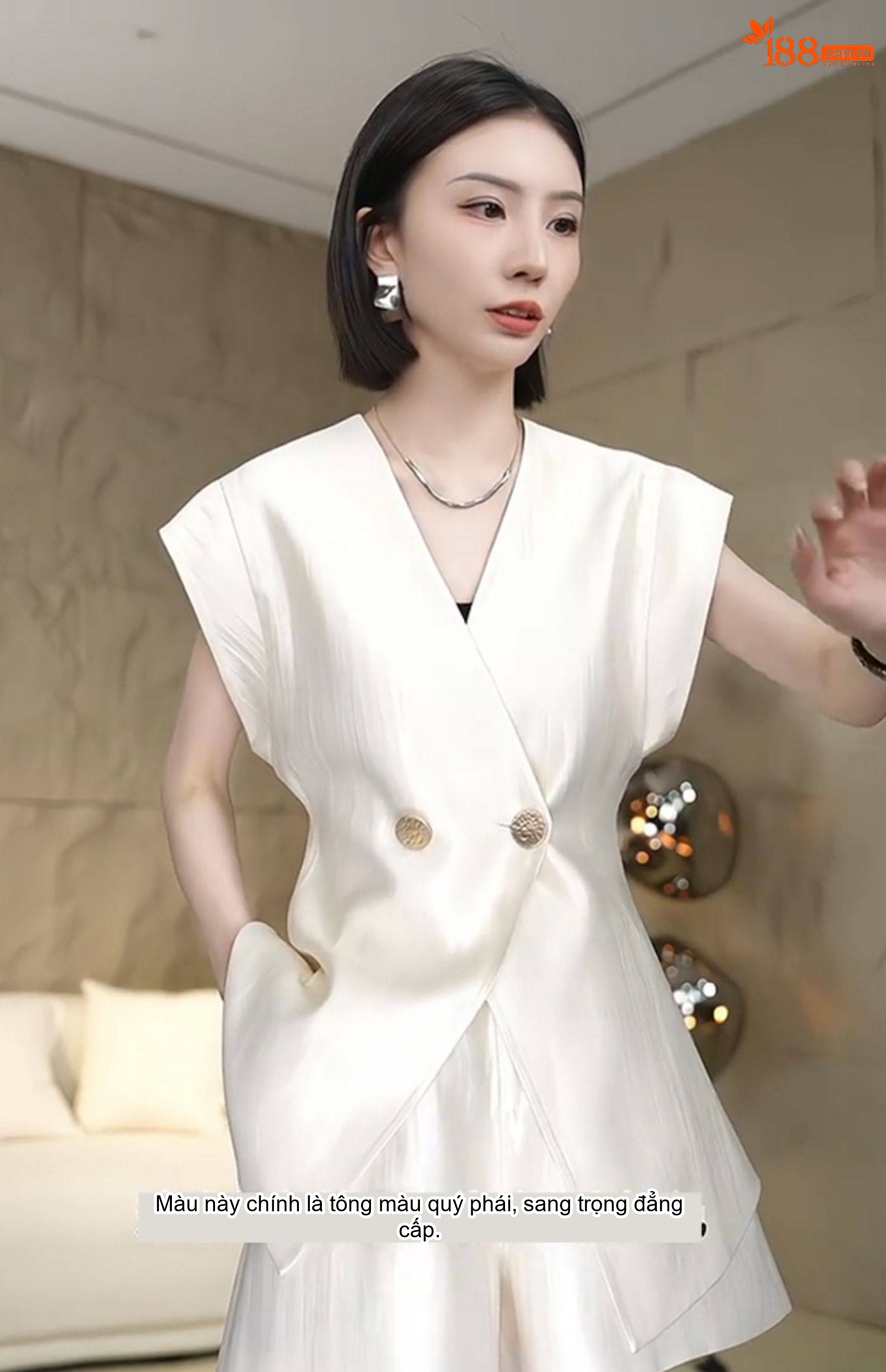 Set Áo Gile Quần Short Nữ Phong Cách Tiểu Thư Thanh Lịch Màu Trắng chi tiết 6