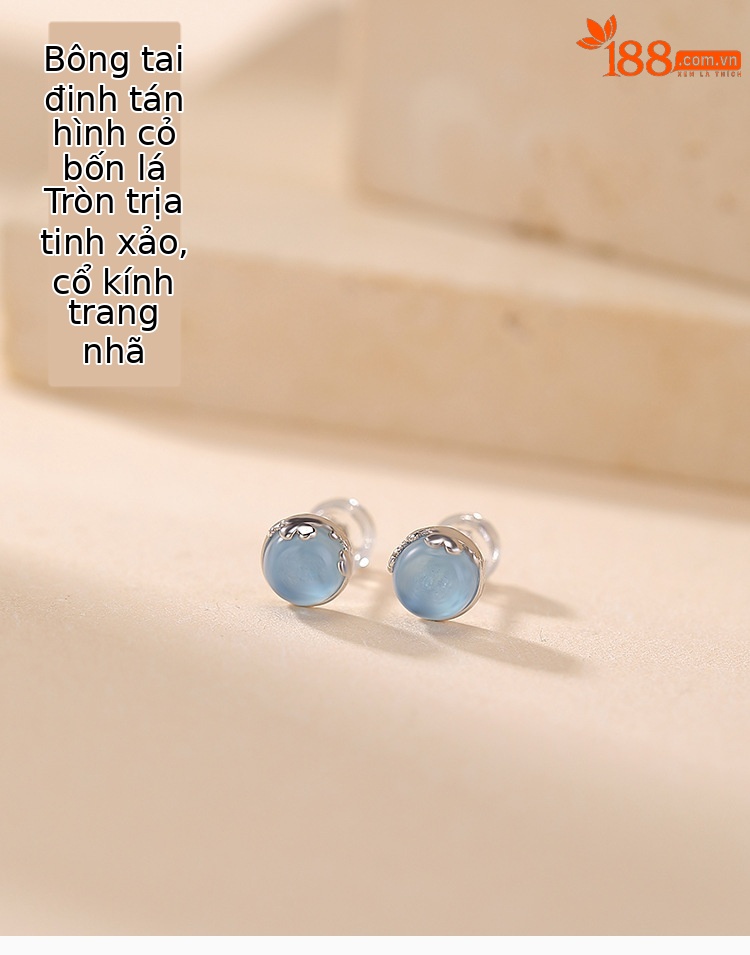 Khuyên tai bạc S925 hình cỏ ba lá đính đá Aquamarine tròn — một cặp chi tiết 1