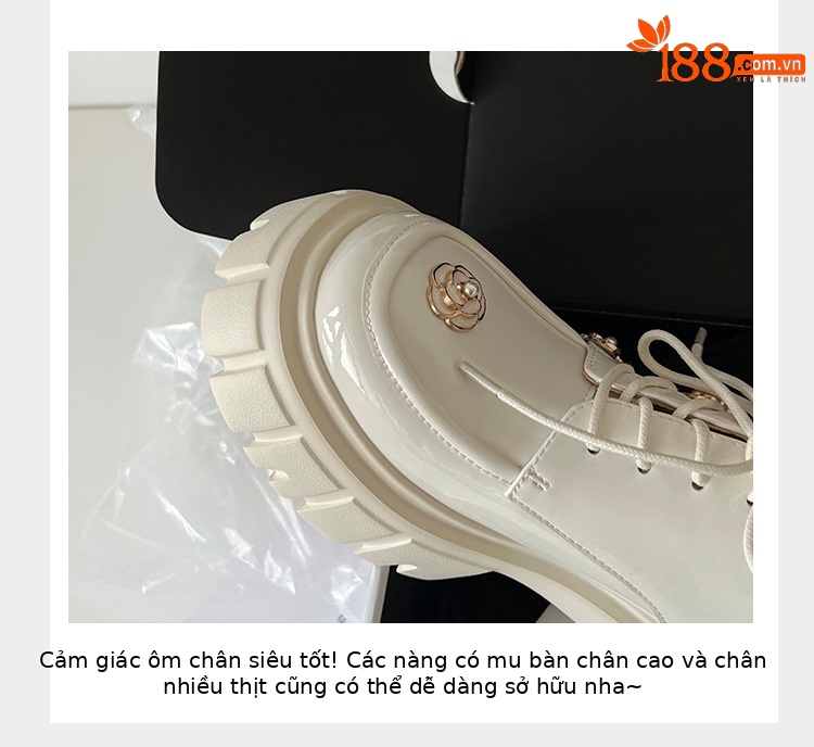 Giày cao gót nữ gót vuông ổn định, mũi tròn, quai dây buộc, họa tiết hoa sơn trà, đế dày tăng chiều cao — màu đen, màu trắng ngà chi tiết 5