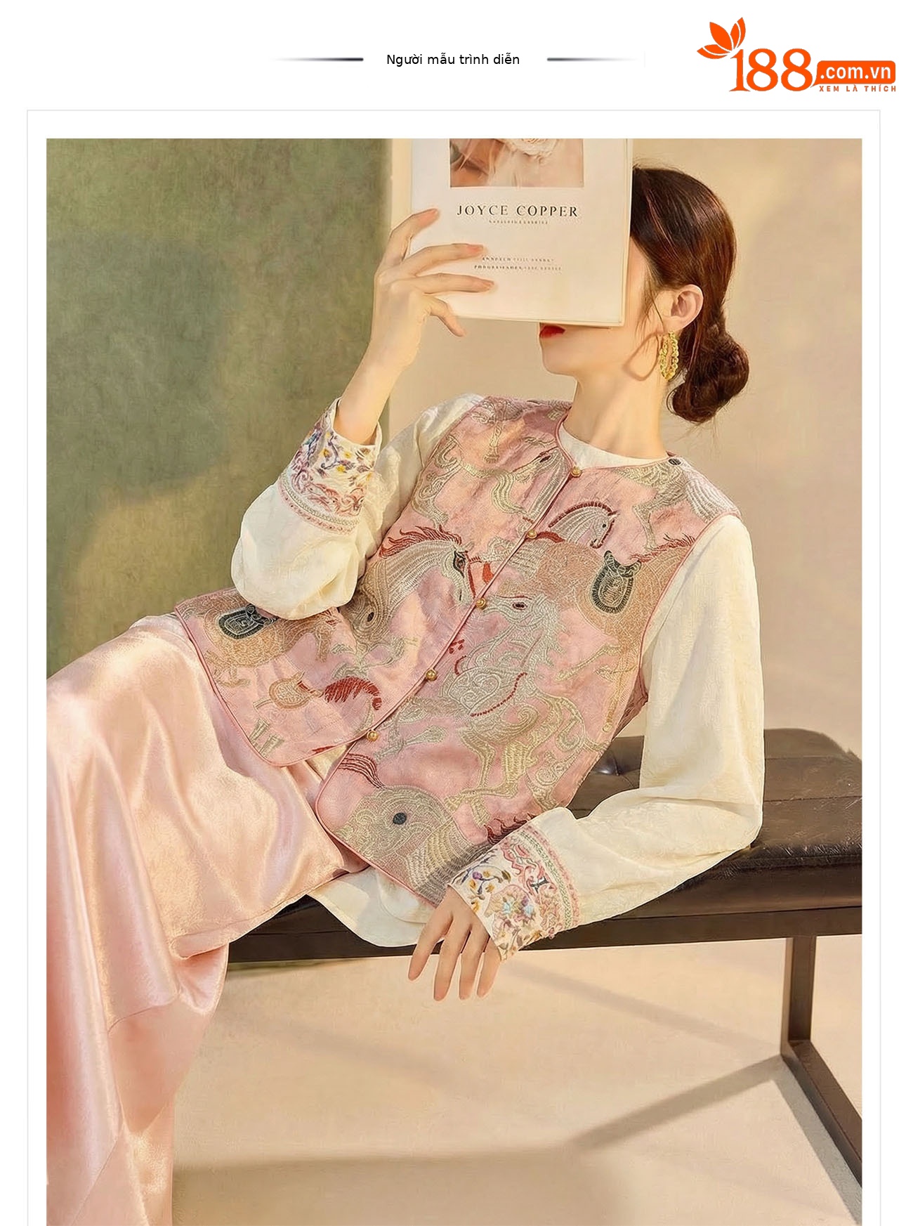 Áo ghi lê thêu họa tiết mã đáo thành công kiểu Trung Quốc mới, tay ngắn, form suông — Màu hồng chi tiết 1