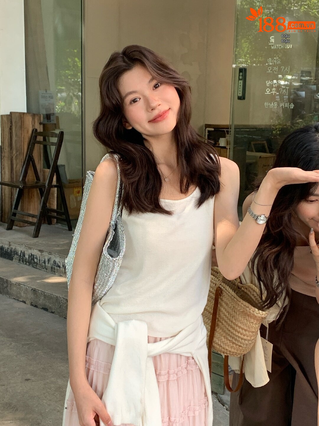 trắng ngà