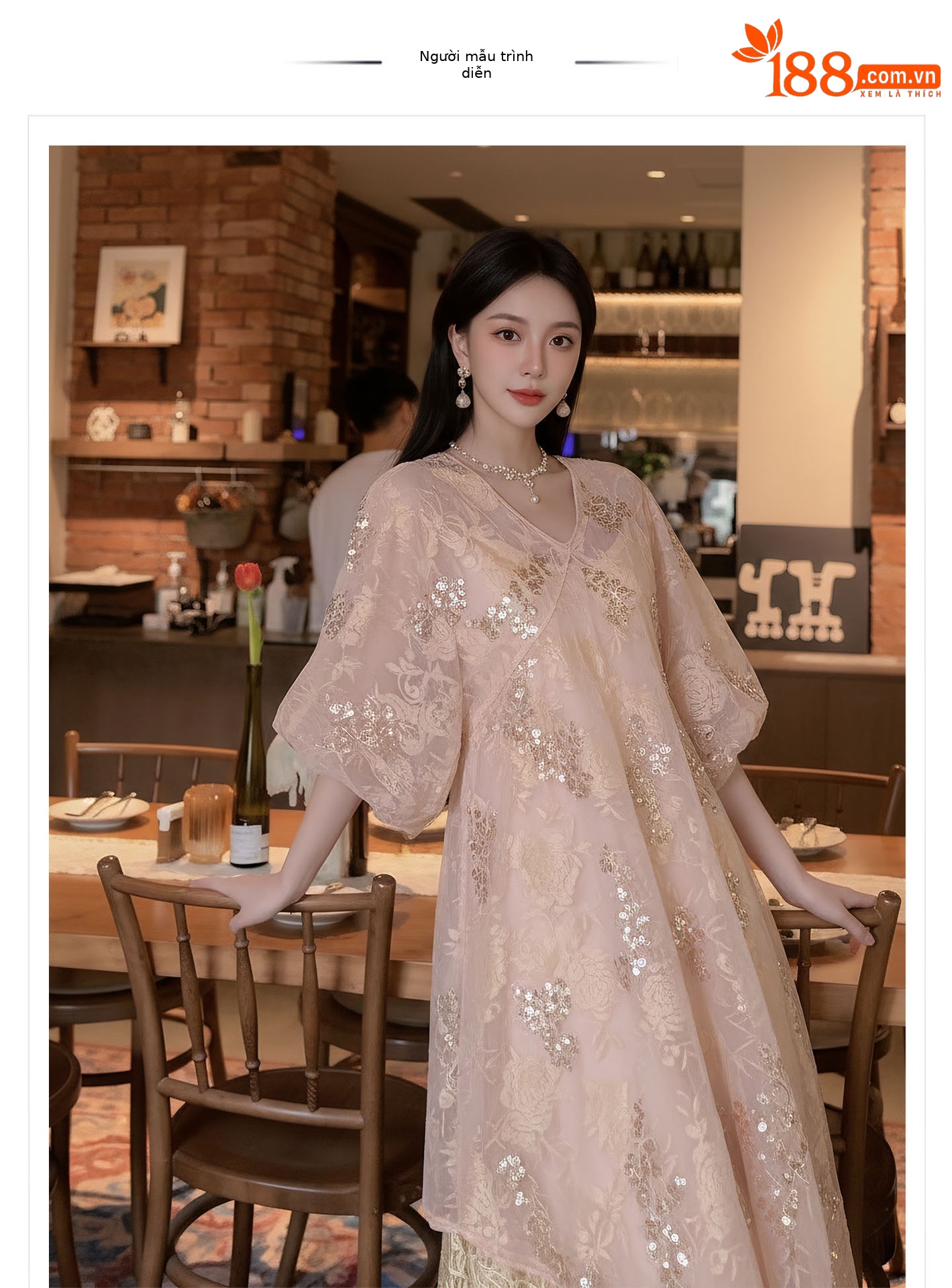 Đầm maxi nữ thắt eo họa tiết hoa thêu phong cách tân cổ điển hai dây — màu hồng chi tiết 1