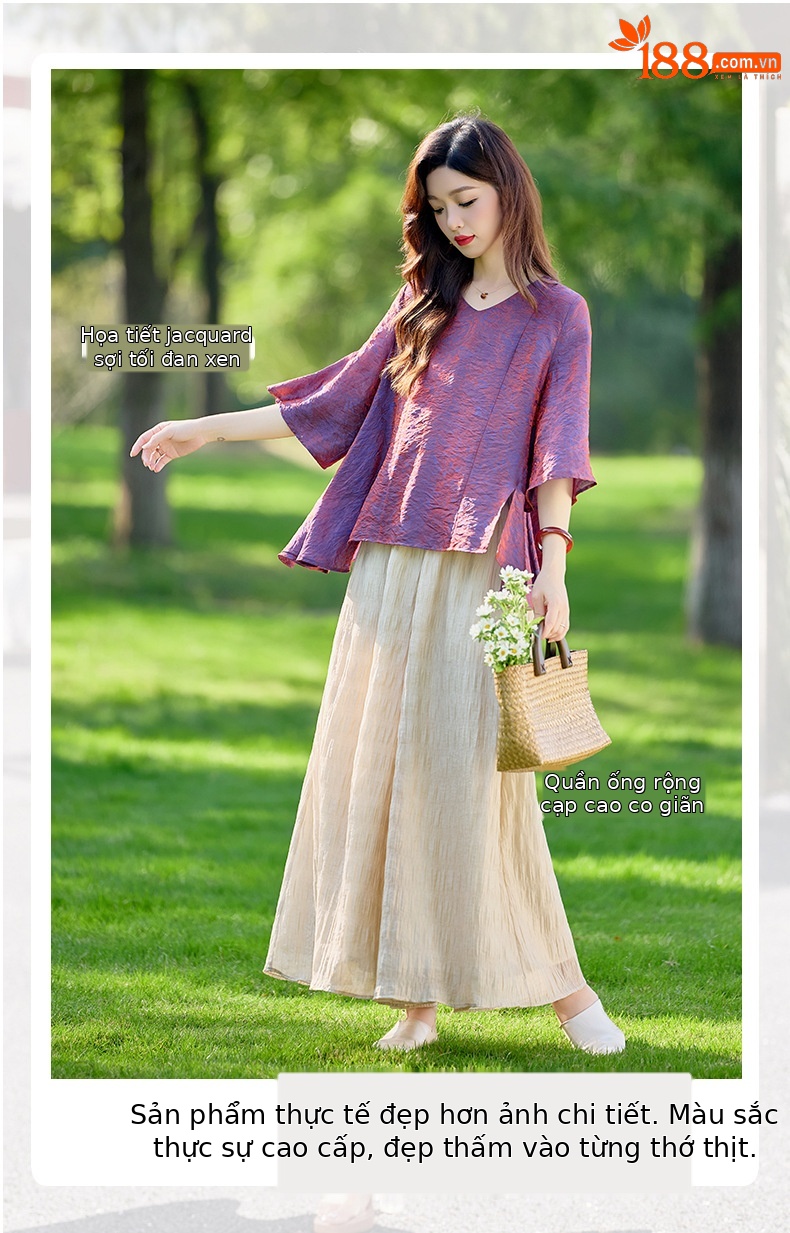 Bộ vest nữ hai mảnh gồm áo sơ mi cổ V và quần ống rộng dáng suông — Màu ảnh chi tiết 5