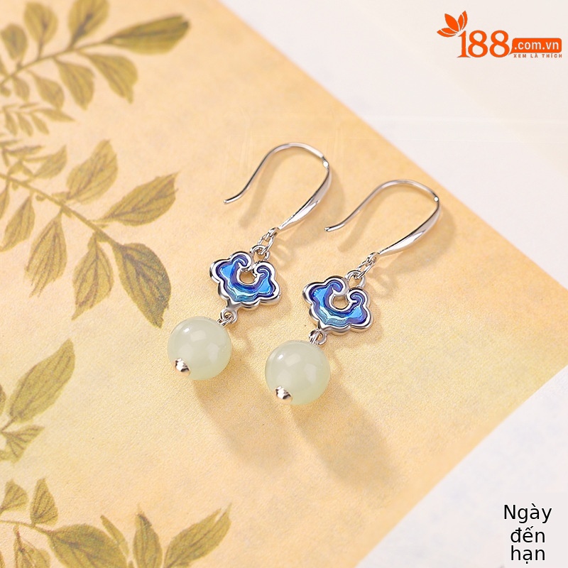 Bông tai bạc S925 đá ngọc bích tự nhiên họa tiết mây lành phong cách tân cổ điển — Một đôi