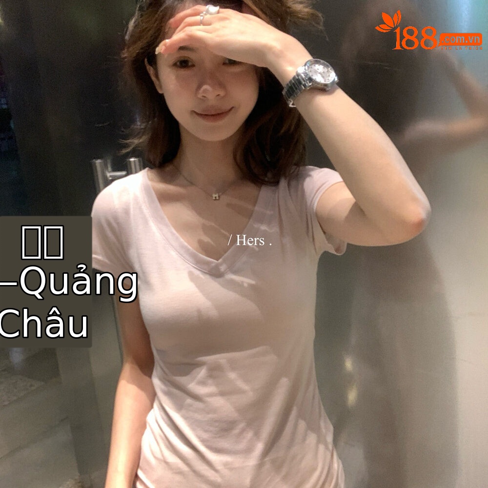 Áo thun nữ cổ V tay ngắn phong cách Hàn Quốc, form chuẩn vai, thiết kế đơn giản, mặc đẹp mọi dáng — màu đen, trắng ngà, màu hồng, xanh lá cây