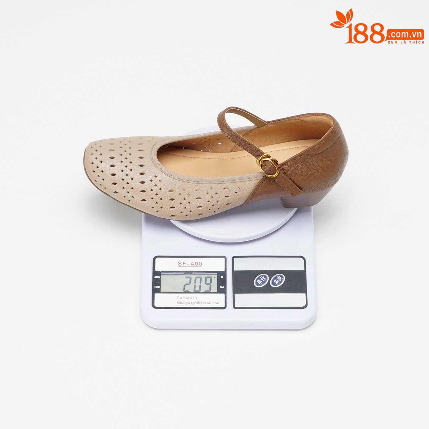 Giày da dê đục lỗ phối màu gót 4 cm quai ngang khóa móc nữ — đen chi tiết 1
