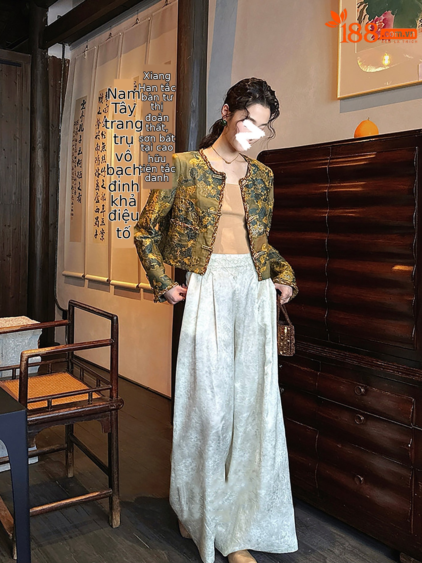 Quần culottes nữ ống rộng chất liệu acetate in họa tiết thực vật phong cách tân cổ điển — trắng ngà
