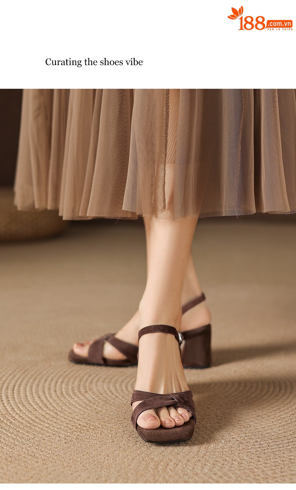 Sandal nữ mũi vuông hở ngón chân da lộn gót thấp quai ngang khóa một dây — màu nâu chi tiết 12