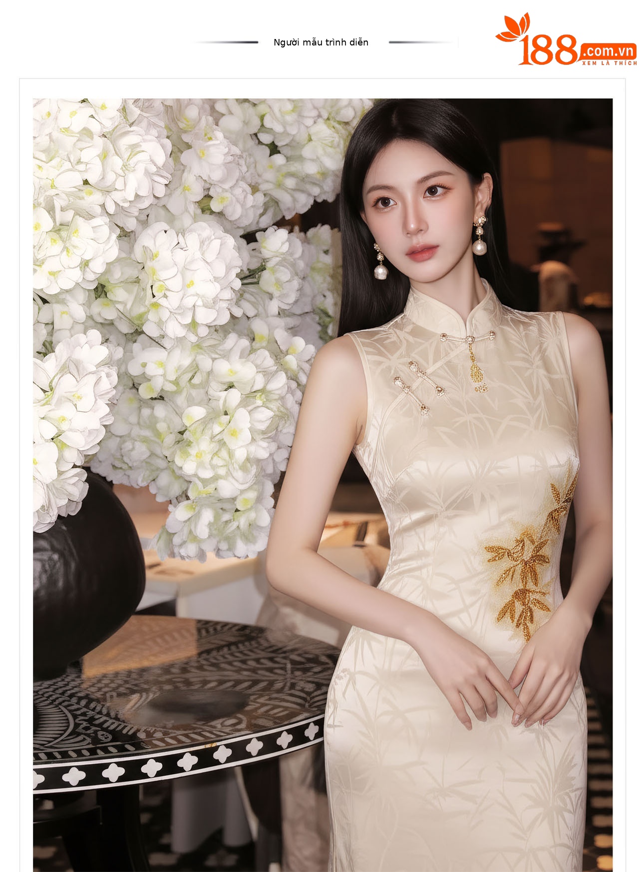 Đầm maxi thắt eo phong cách tân cổ điển họa tiết hoa văn nổi — màu mơ chi tiết 1