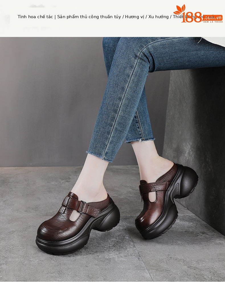 Dép sandal nữ quai chữ V bít mũi da thật đế tăng chiều cao phong cách cổ điển — màu nâu chi tiết 1