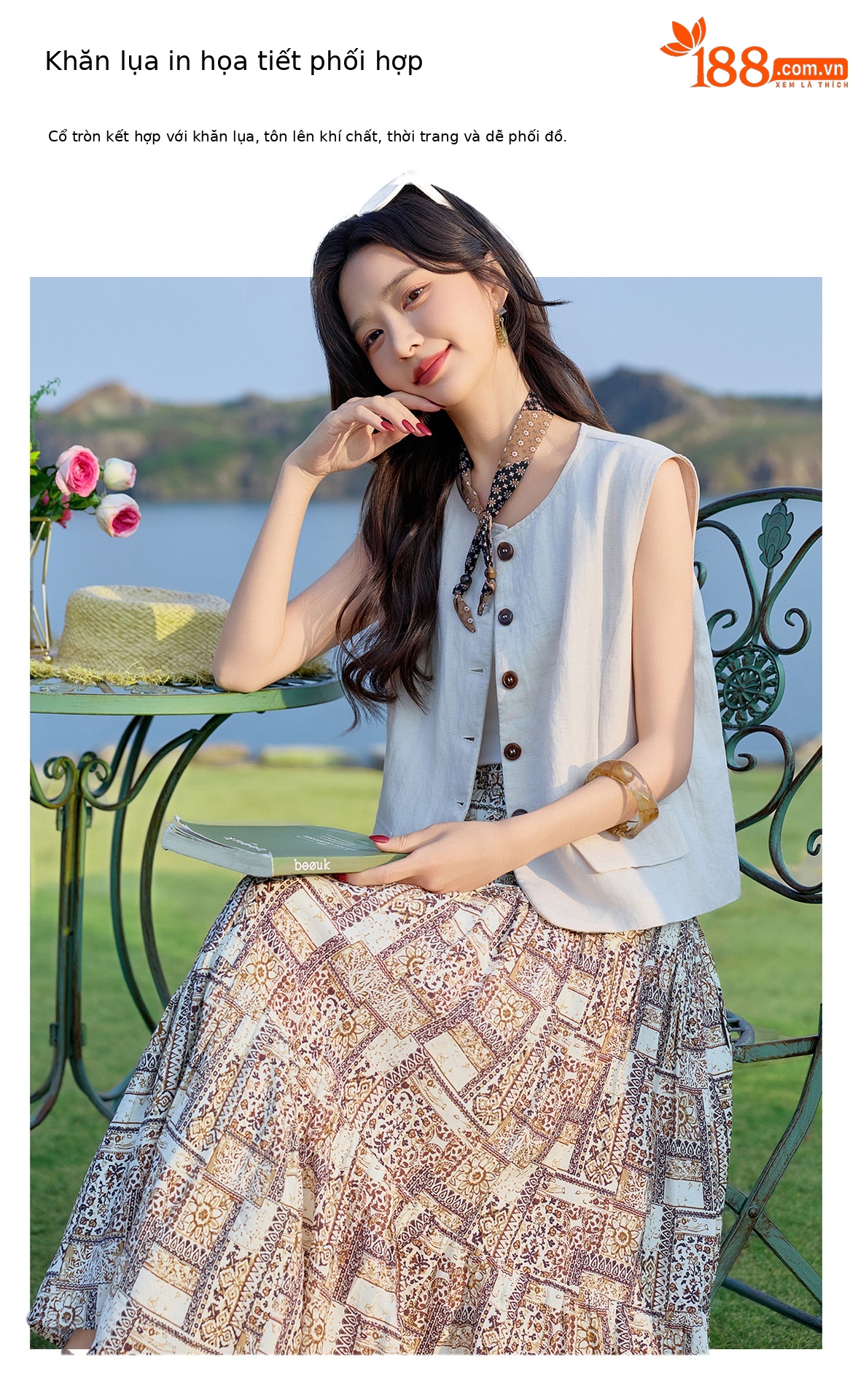 Set áo vest và chân váy hoa nhí hai mảnh nữ tính mùa hè — Màu ảnh chi tiết 3