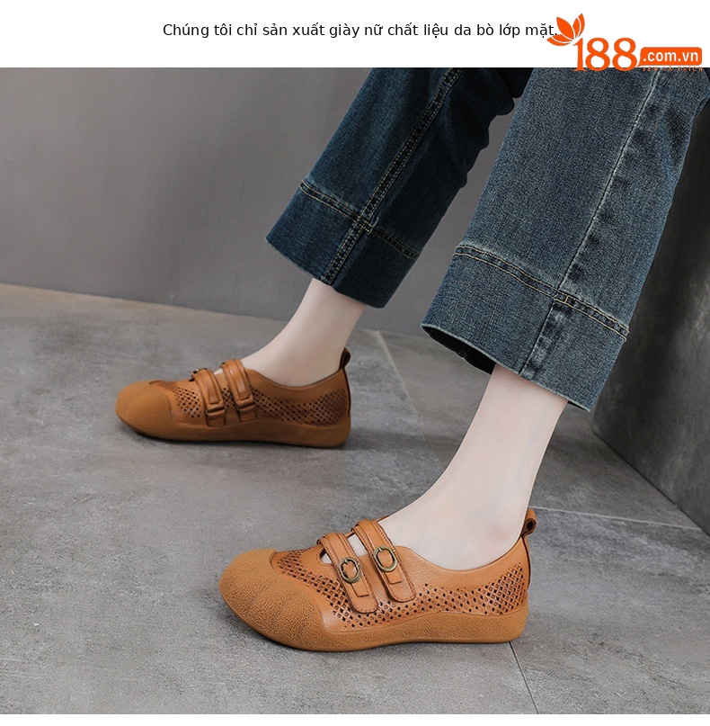 Sandal nữ da bò thật phong cách cổ điển, đế bệt, mũi kín, thiết kế thoáng khí họa tiết rỗ — màu nâu chi tiết 2