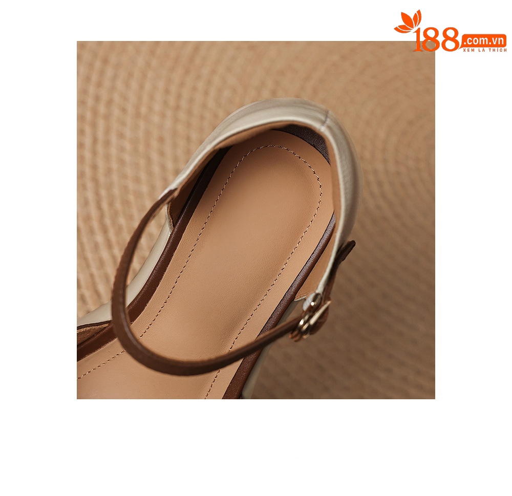 Sandal nữ da cừu mũi trùm đục lỗ quai ngang khóa một chữ gót thô 7.5 cm — màu trắng ngà chi tiết 19