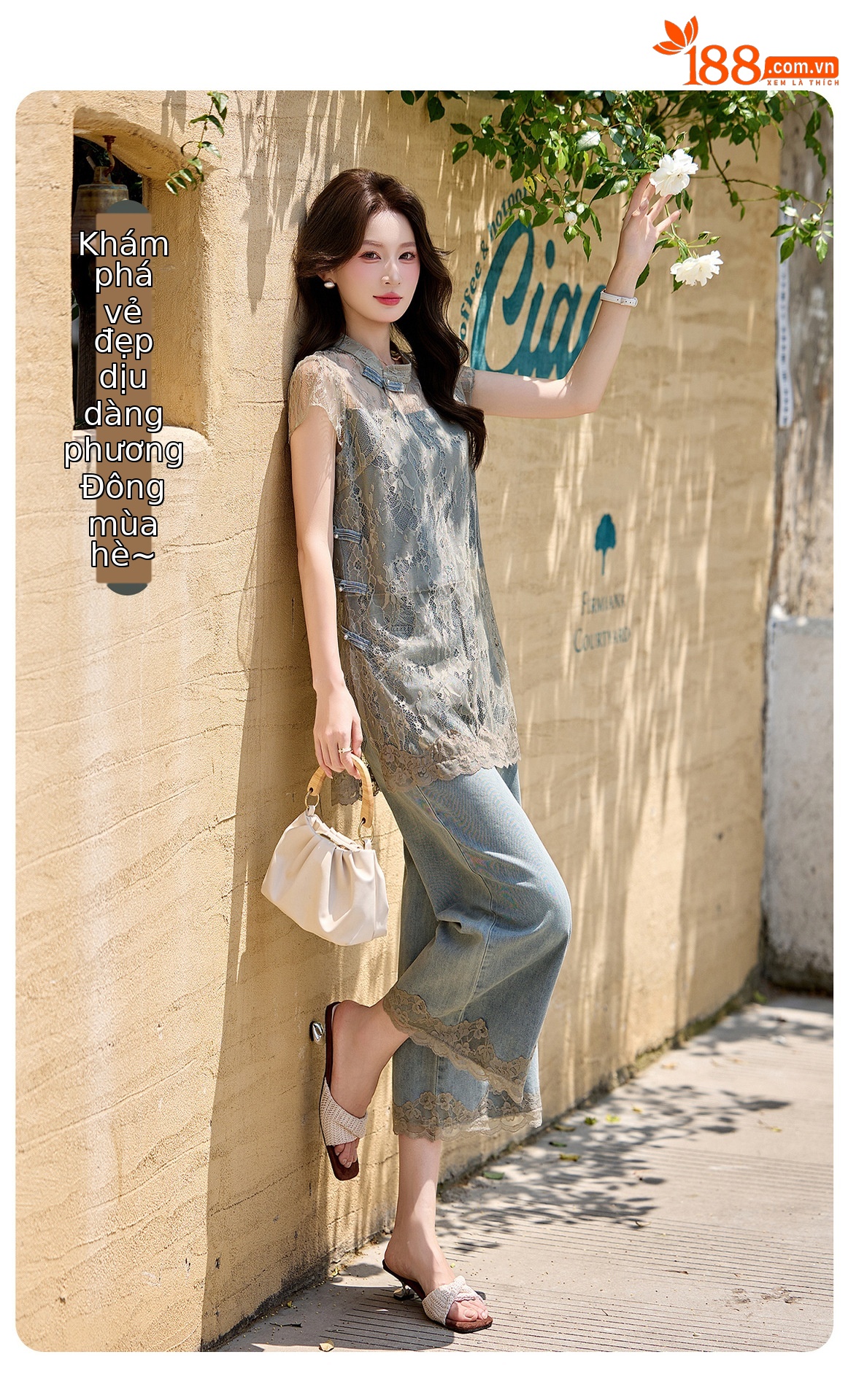 Bộ quần áo hai mảnh gồm áo phối ren và quần jeans ống rộng nữ — Màu ảnh chi tiết 6