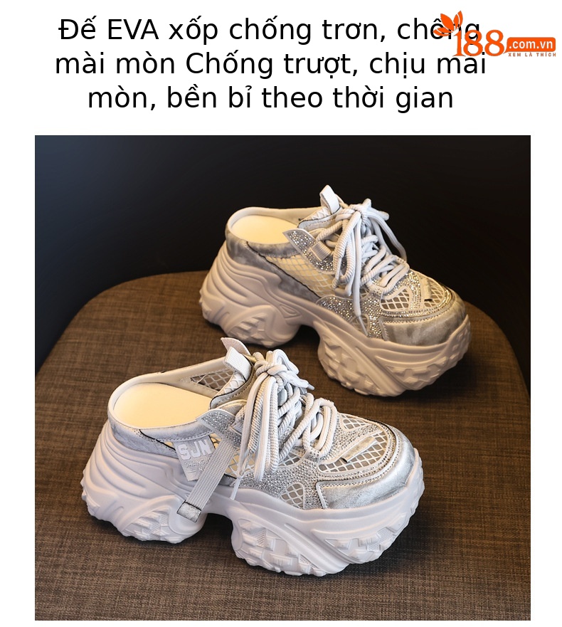 Giày sneaker nữ đế dày chunky thiết kế mũi trùm họa tiết thiên nga đen — màu trắng, bạc chi tiết 10
