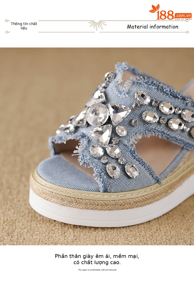 Dép sandal nữ quai ngang đế xuồng cao gót 9 cm, chất liệu denim phối đá đính và đế cói — Cao bồi xanh chi tiết 13