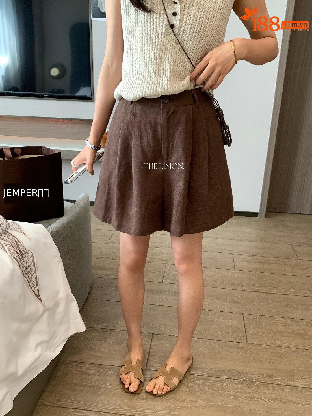 Quần short nữ cạp cao chất liệu tencel linen phối sợi, dáng suông rộng, tôn dáng, phong cách old money — màu sắc, Màu cà phê, màu trắng, Xanh da trờicolor chi tiết 33