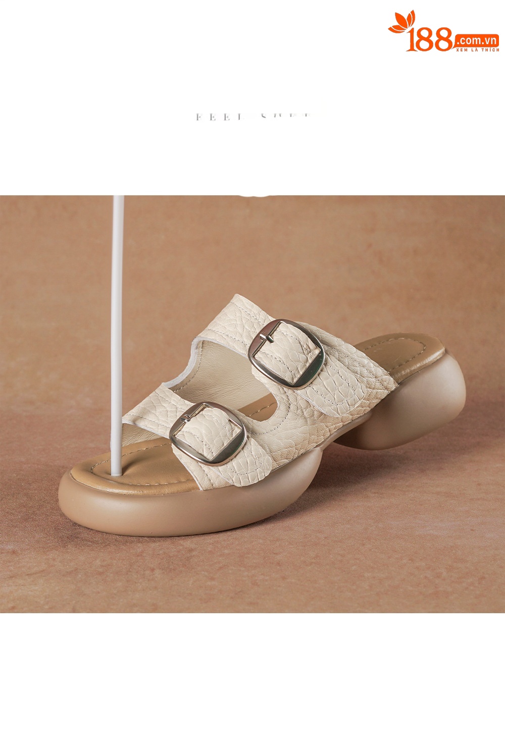 Dép sandal nữ quai chữ V đế dày da cừu khóa thắt lưng — Xám voi chi tiết 1