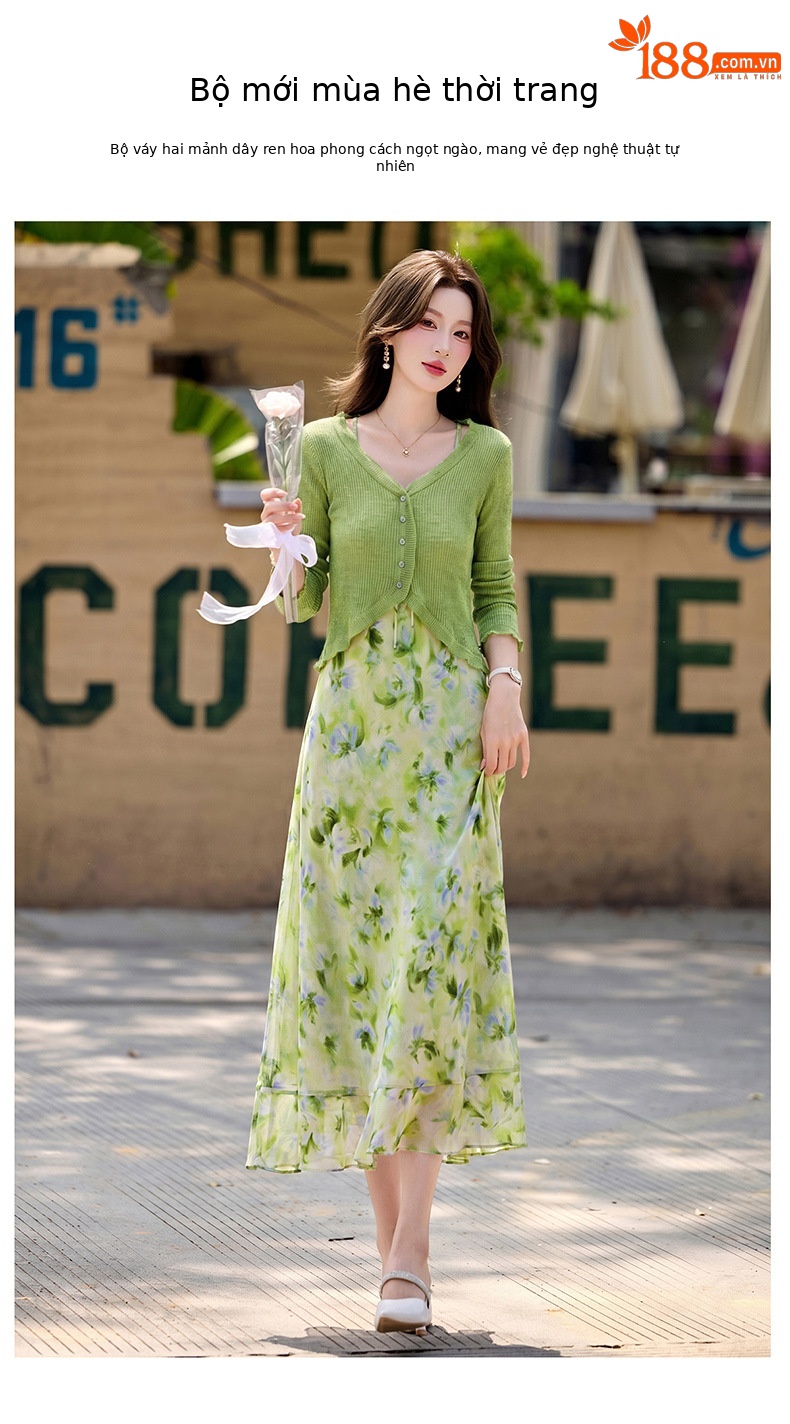 Bộ váy hai dây kèm áo khoác cardigan họa tiết hoa nhí dáng chữ A — Màu hồng, xanh lá cây chi tiết 5