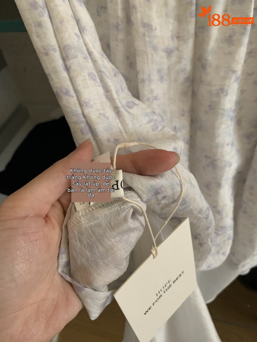 Chân váy midi họa tiết hoa nhí dây rút cạp thun chất liệu tơ tằm nhân tạo mềm mại — màu tím, xanh lá cây chi tiết 5