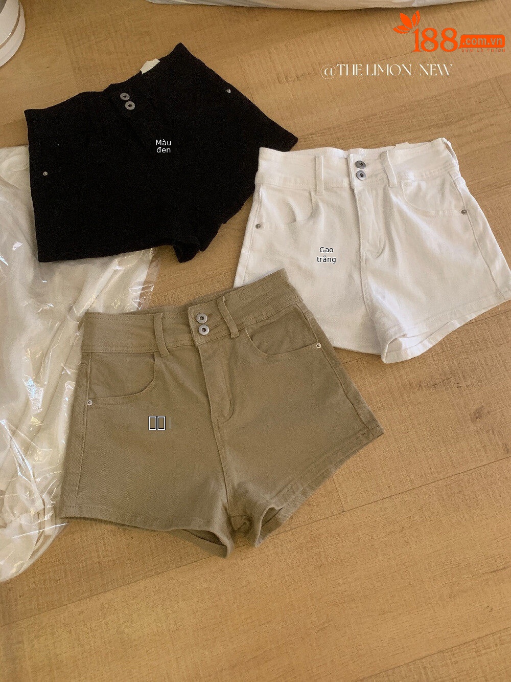 Quần short jean nữ lưng cao thiết kế hai khuy, dáng ôm gọn, phối màu cơ bản — màu đen, trắng ngà, màu kaki chi tiết 3