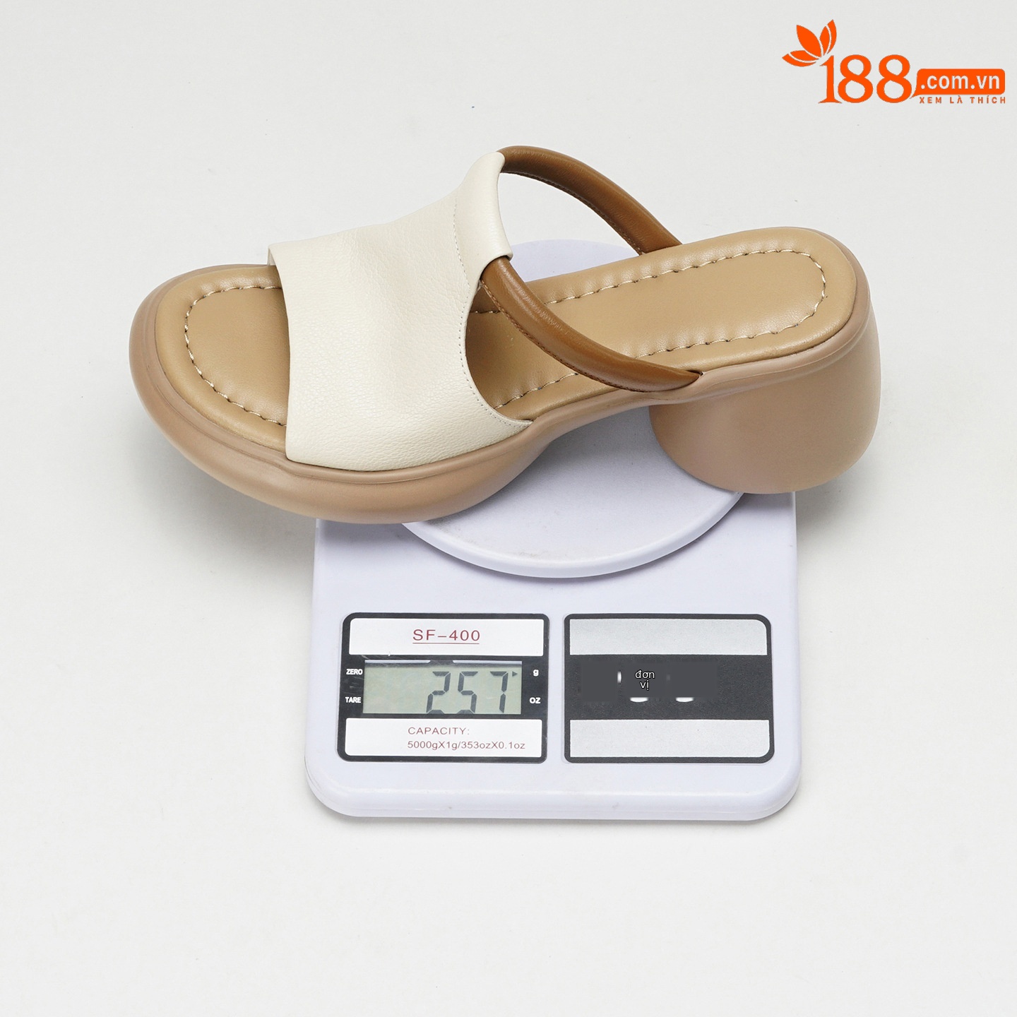 Sandal nữ hở mũi gót vuông đế dày da dê cao cấp — màu trắng ngà chi tiết 1