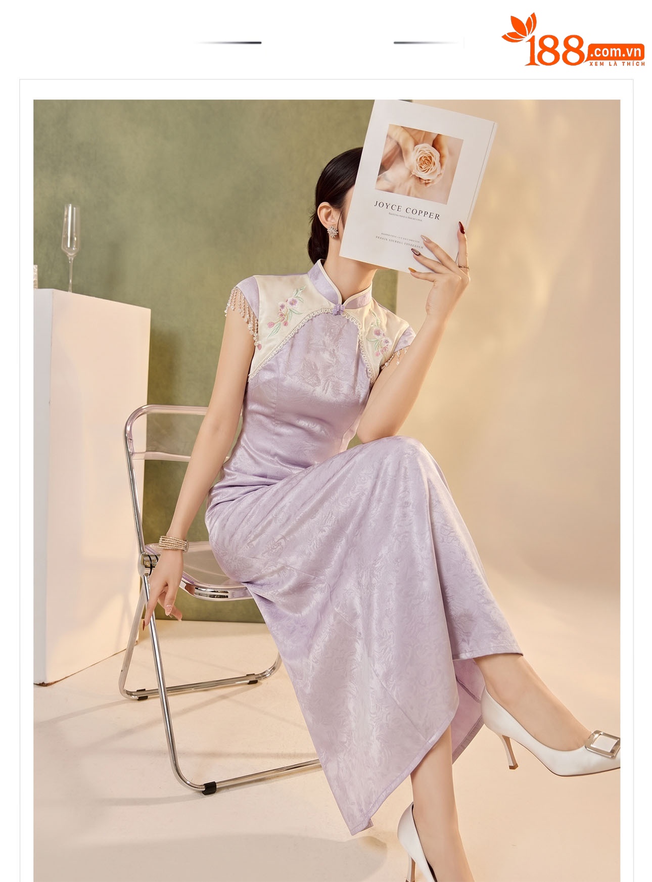 Đầm maxi satin sọc tông màu nối tay tua, cổ chẻ — Khoai tây tím chi tiết 1