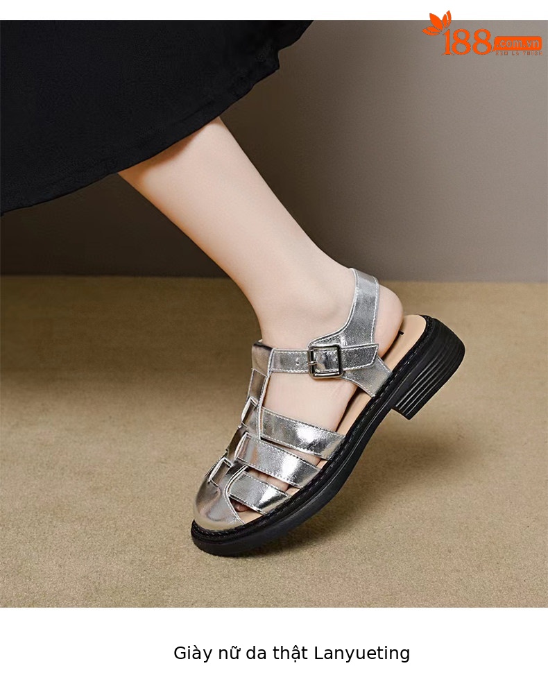 Sandal nữ da thật quai chữ V mũi tròn đế bệt — màu đen chi tiết 6