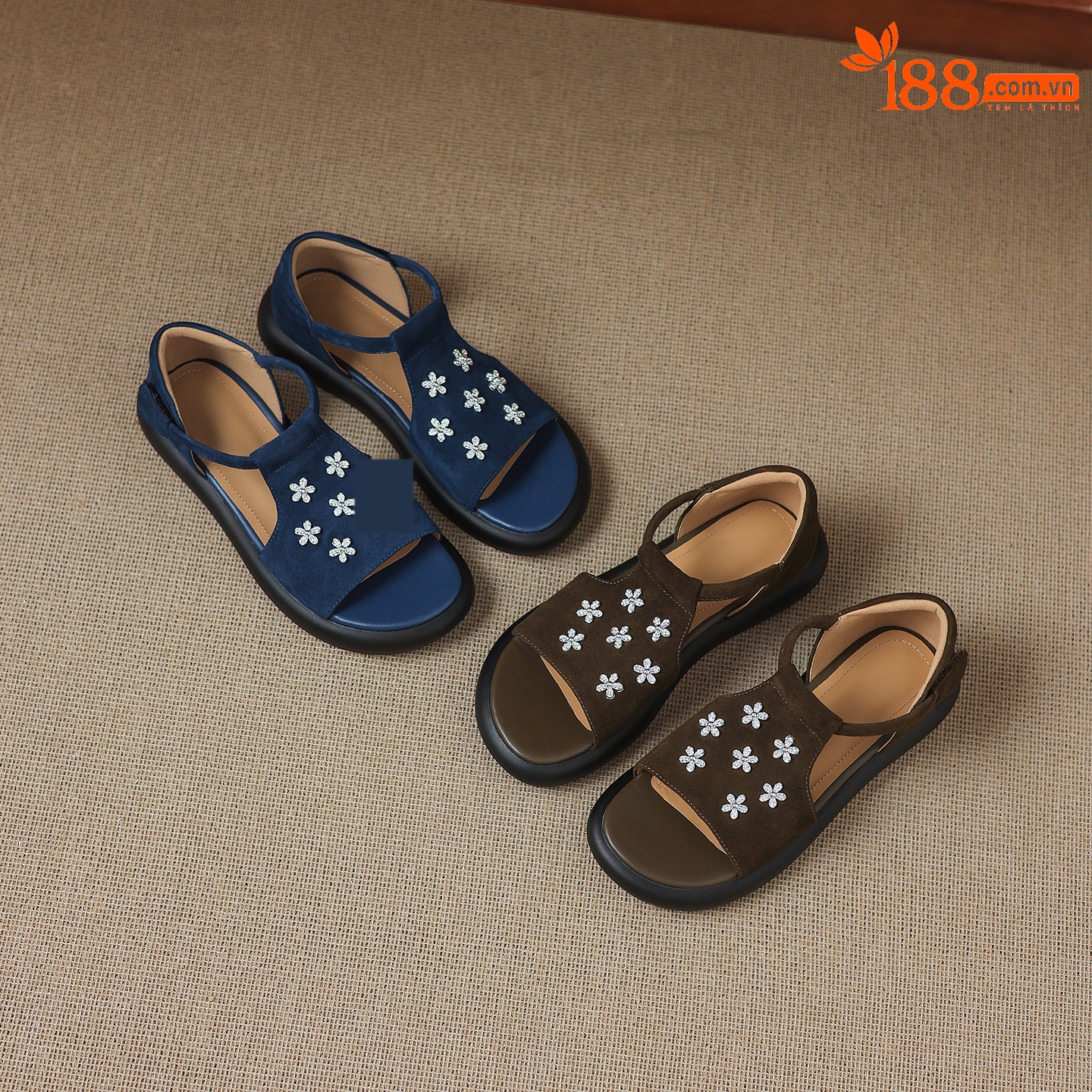 Sandal nữ hở mũi đế dày da cừu đính hoa đá — Màu xanh da trời chi tiết 4