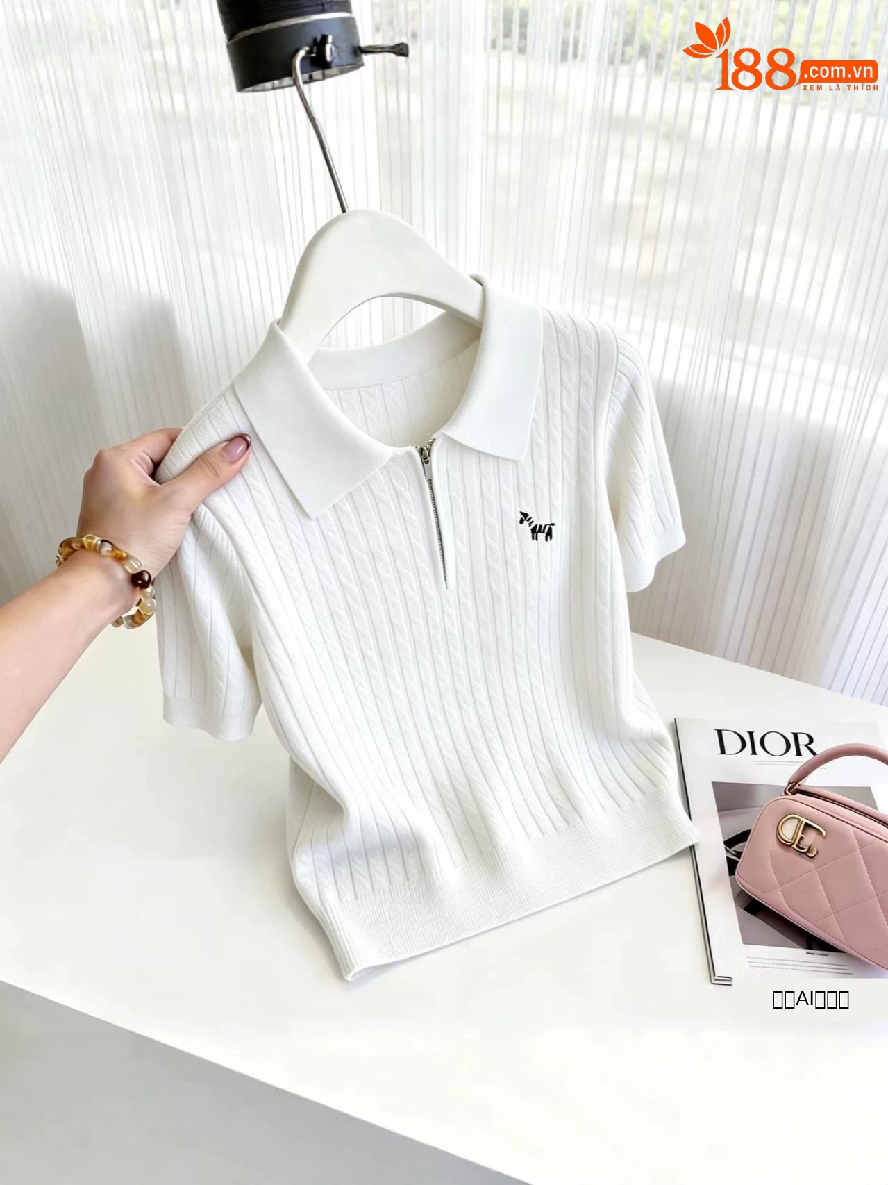 Áo thun nữ cổ Polo phối khóa kéo tay ngắn kiểu mới — trắng