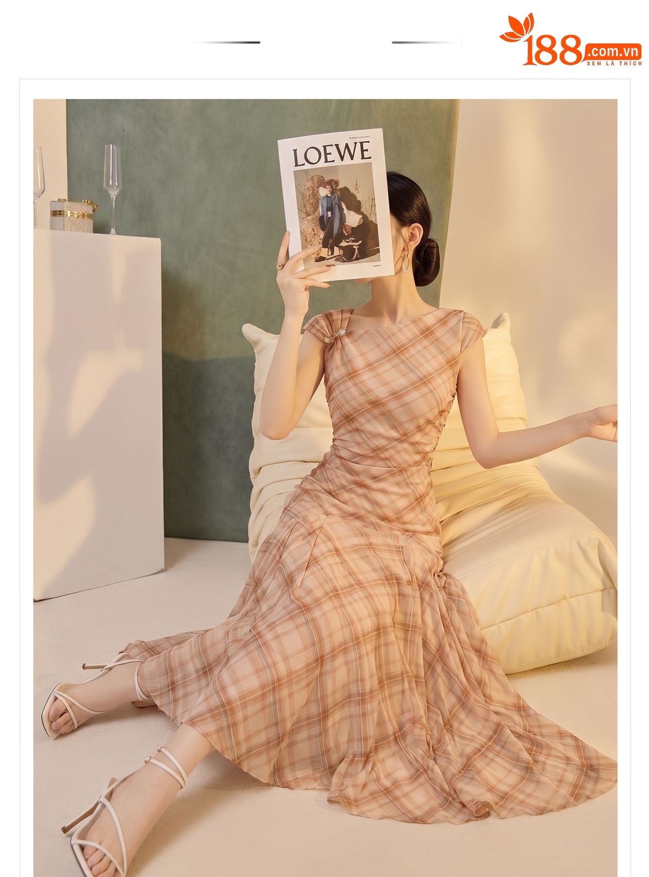 Váy cưới dài sọc chéo vai, thắt lưng nếp gấp lớn — Màu cà phê chi tiết 1