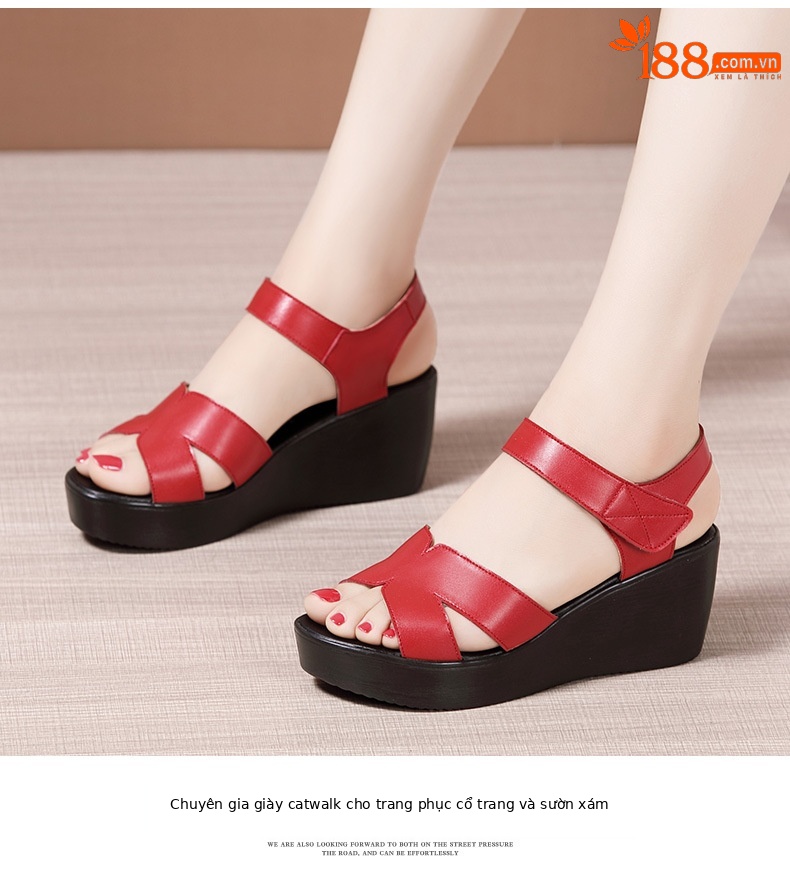 Sandal peep toe nữ đế xuồng mềm, gót vuông ổn định, đế dày chống trượt, form rộng cho chân to — Màu đen, Màu trắng, Màu đỏ chi tiết 12