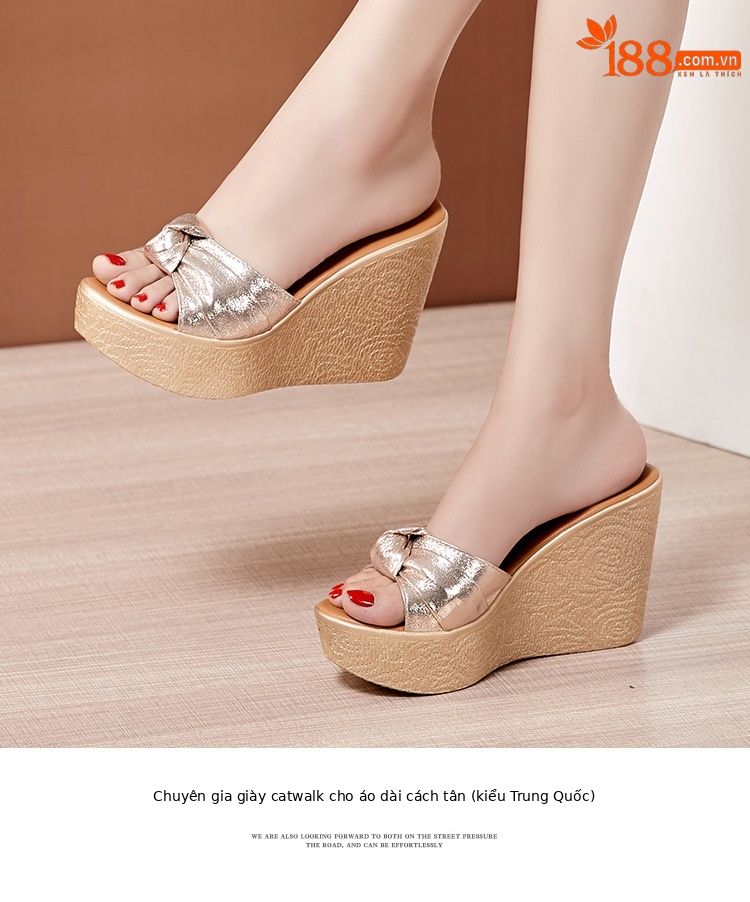 Dép sandal nữ xỏ ngón đế xuồng miệng cá, đế bánh xốp dày 11 cm, cỡ lớn 33–41 — Màu đen 11 cm, Vàng 11 cm chi tiết 9