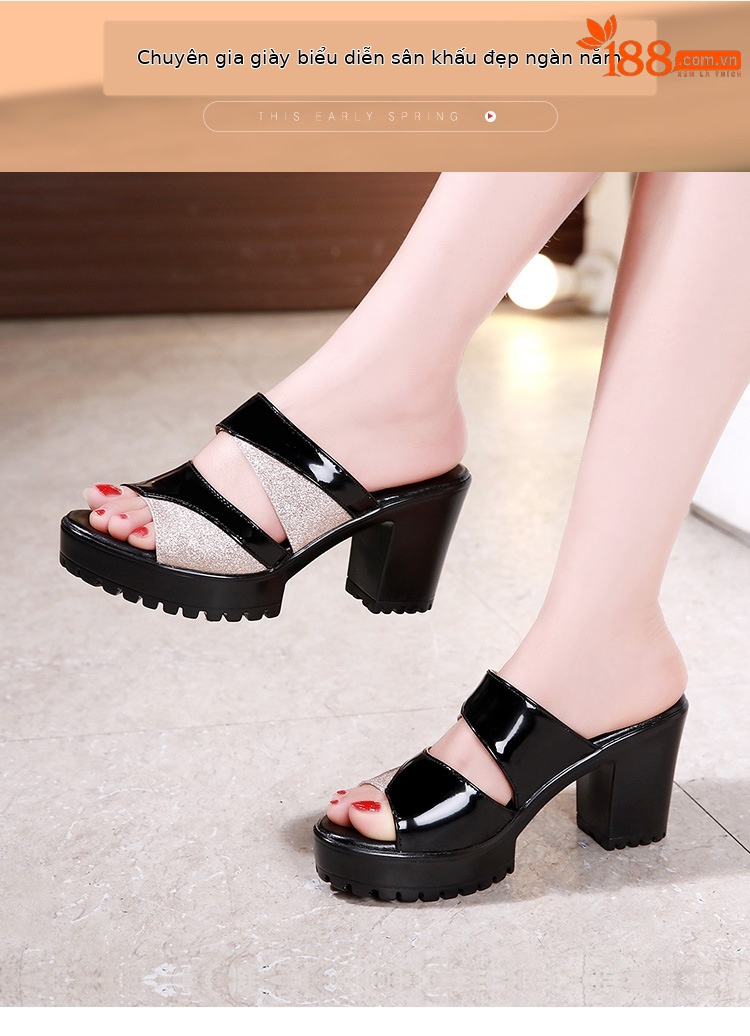 Dép sandal nữ da bóng cao gót phối màu mũi hở, xỏ ngón, size lớn 43 — Màu đen, Màu bạc, Màu đỏ chi tiết 2