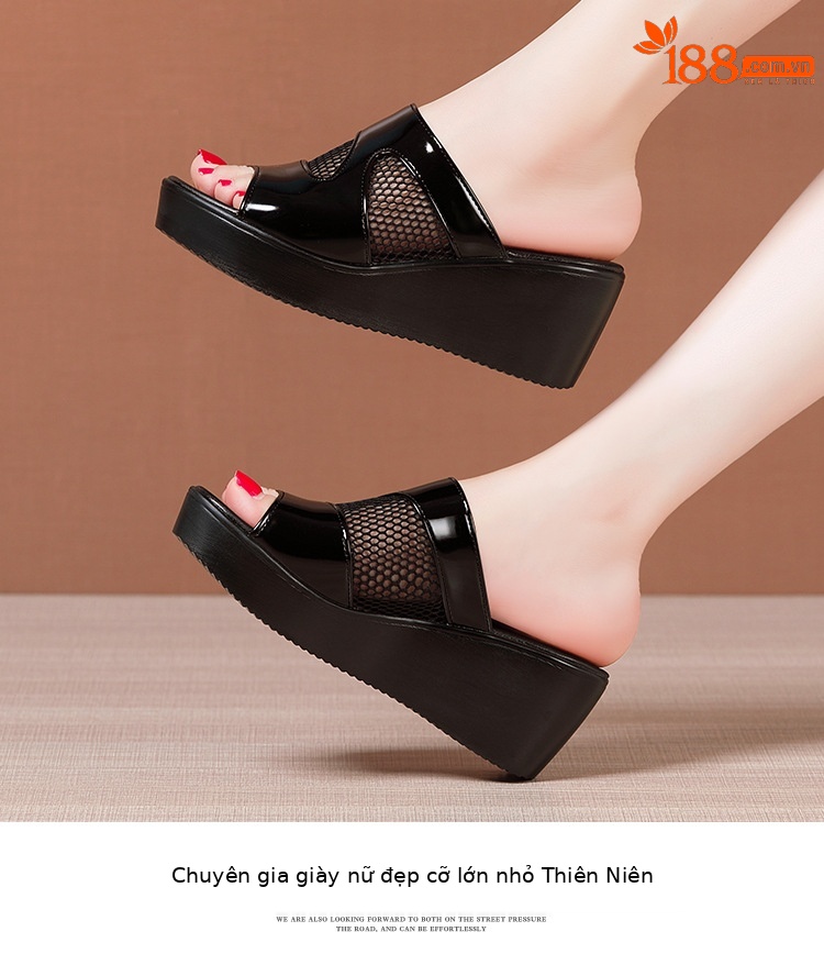 Dép sandal nữ đế xuồng platform dày, gót trung bình, mũi hở, quai chữ V, chất liệu da bóng lưới rỗng — Màu đen, Màu trắng, Màu đỏ chi tiết 10