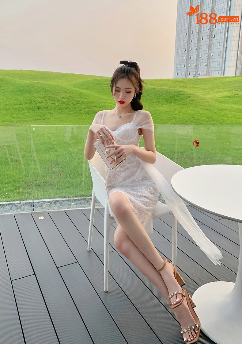 Đầm lưới cổ yếm thắt eo phong cách Pháp — Màu đen chi tiết 27