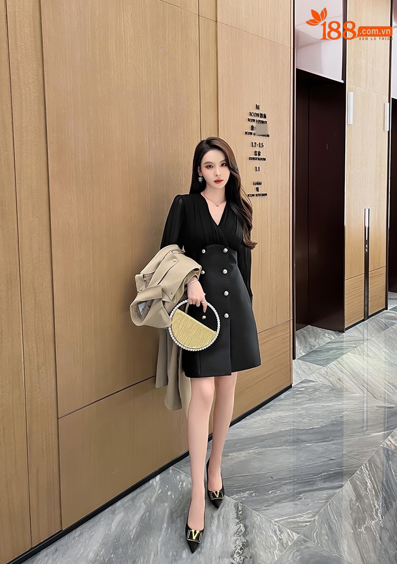 Đầm đen cổ chữ V xếp ly eo che bụng phong cách trưởng thành — Màu đen chi tiết 13