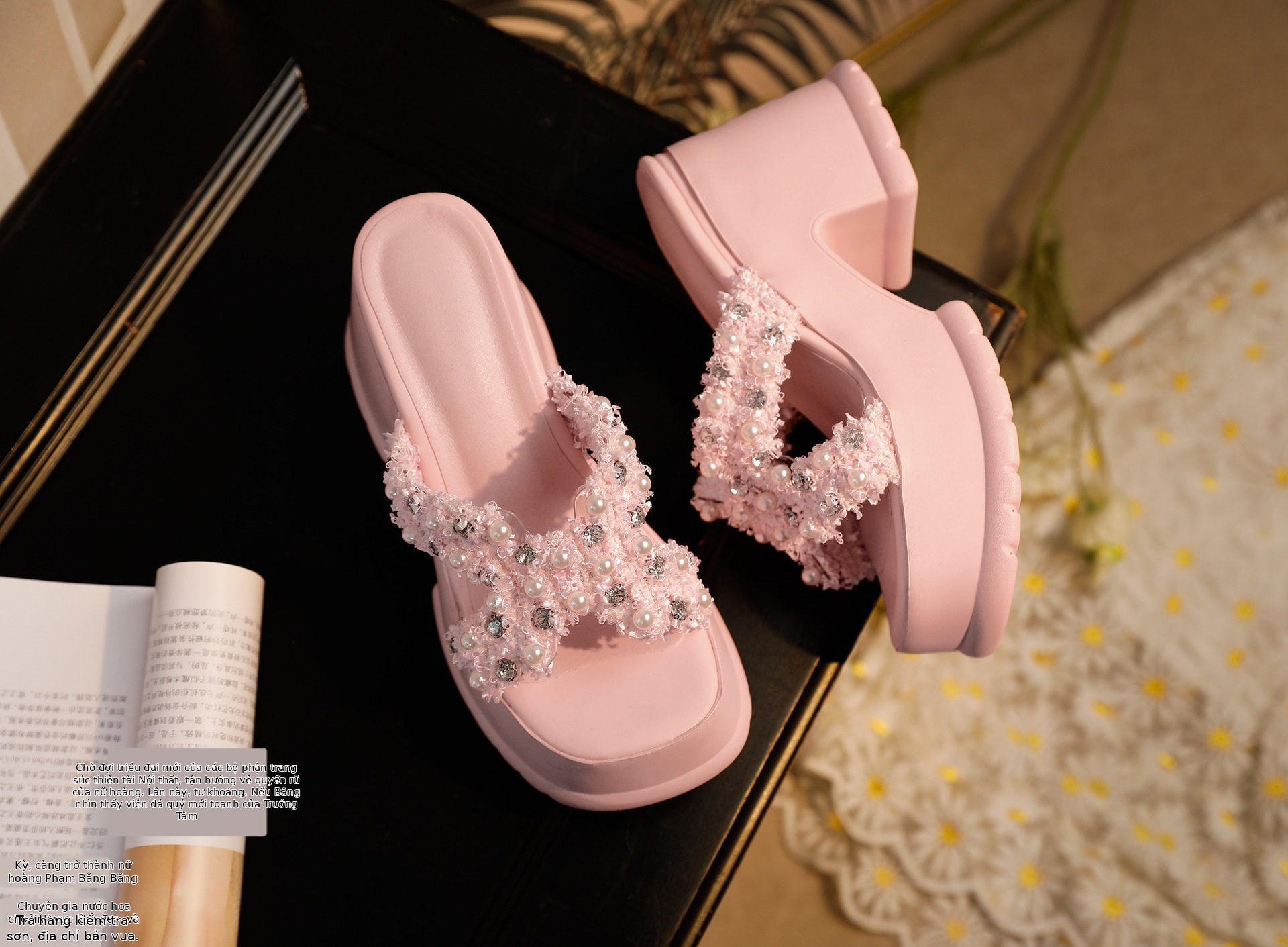 Dép sandal nữ quai chữ V đơn giản phong cách Chanel 2023 — Đen, Hồng, Trắng chi tiết 19