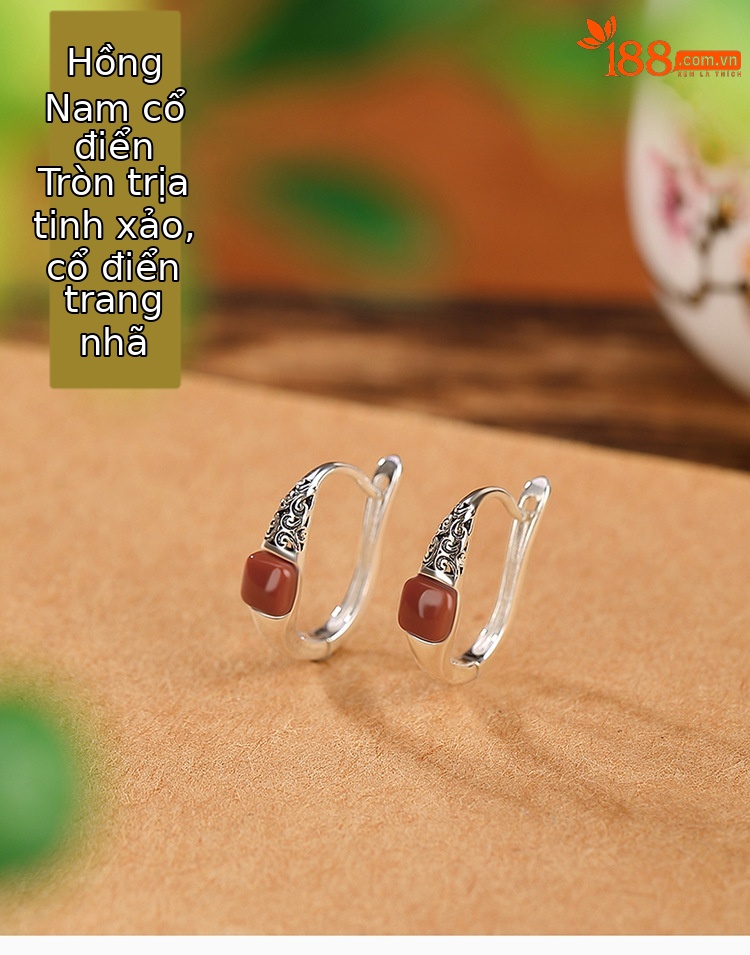 Khuyên tai bạc S925 hình vuông phong cách retro họa tiết ruyi đám mây may mắn — Một cặp chi tiết 1