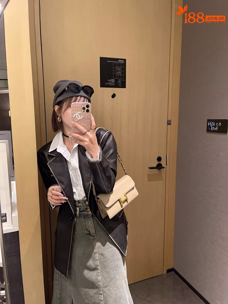Túi đeo chéo nữ dáng baguette retro sang trọng, quai xích, phong cách thời thượng — Màu đen, Màu đỏ gốm, Màu mơ than chì, Ánh trăng trắng chi tiết 24