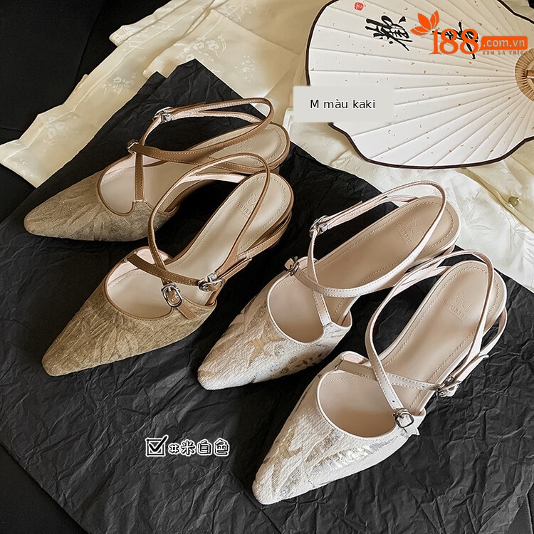 Sandal cao gót mũi nhọn phong cách Trung Hoa mới, chất sa tanh, quai chéo rỗng, gót thô 9 cm — Màu trắng be, Màu Kaki