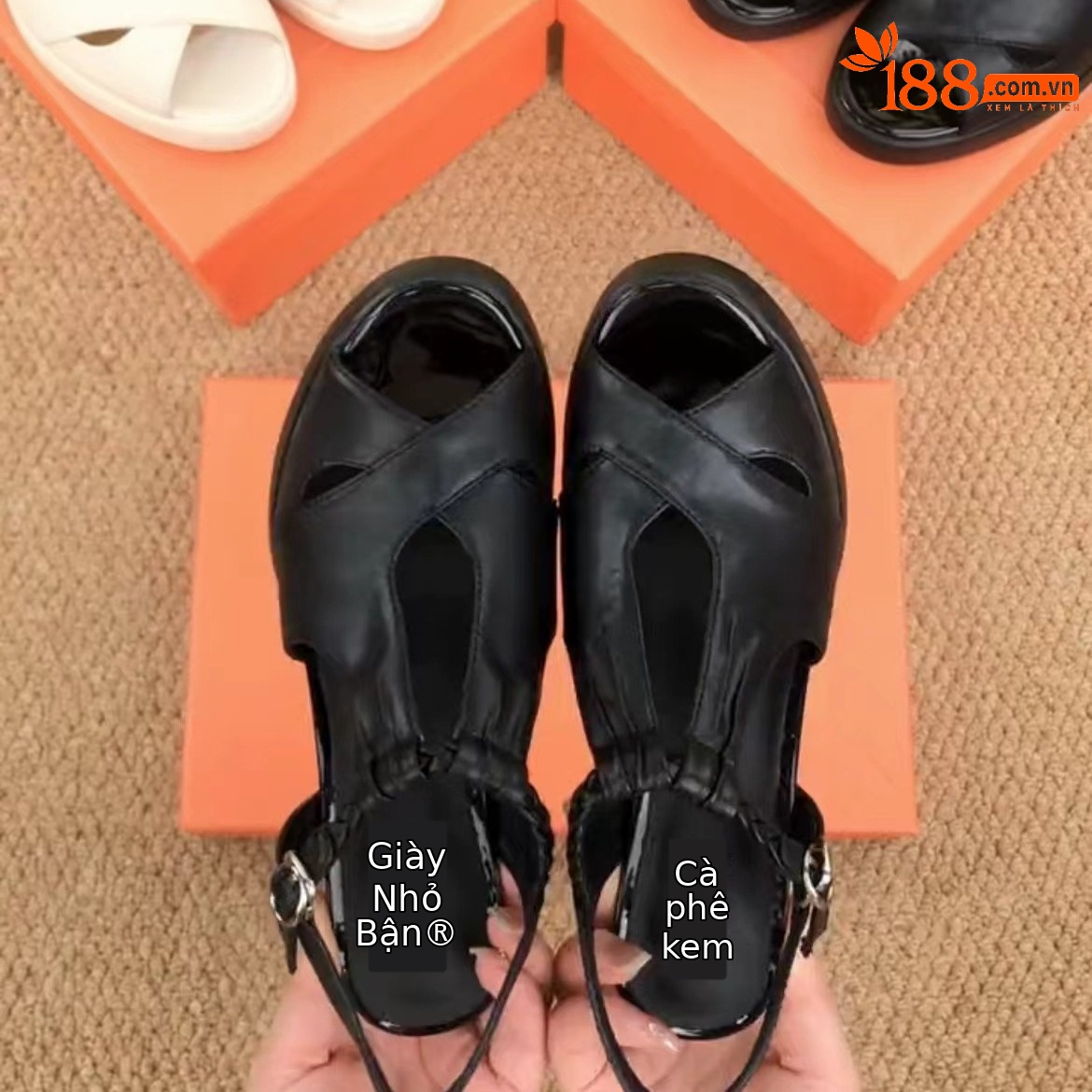 Sandal nữ da thật peep-toe quai chữ T gót vừa — Màu đen
