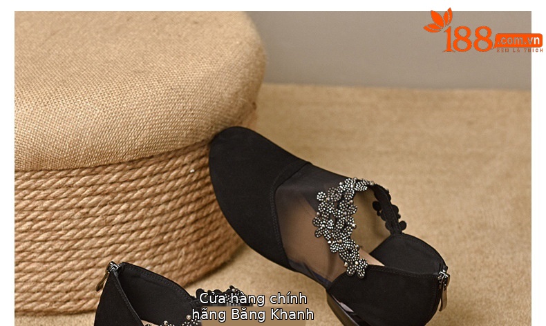 Giày sandal nữ da cừu mềm lưới thoáng khí mũi tròn đế bệt — Màu đen chi tiết 31