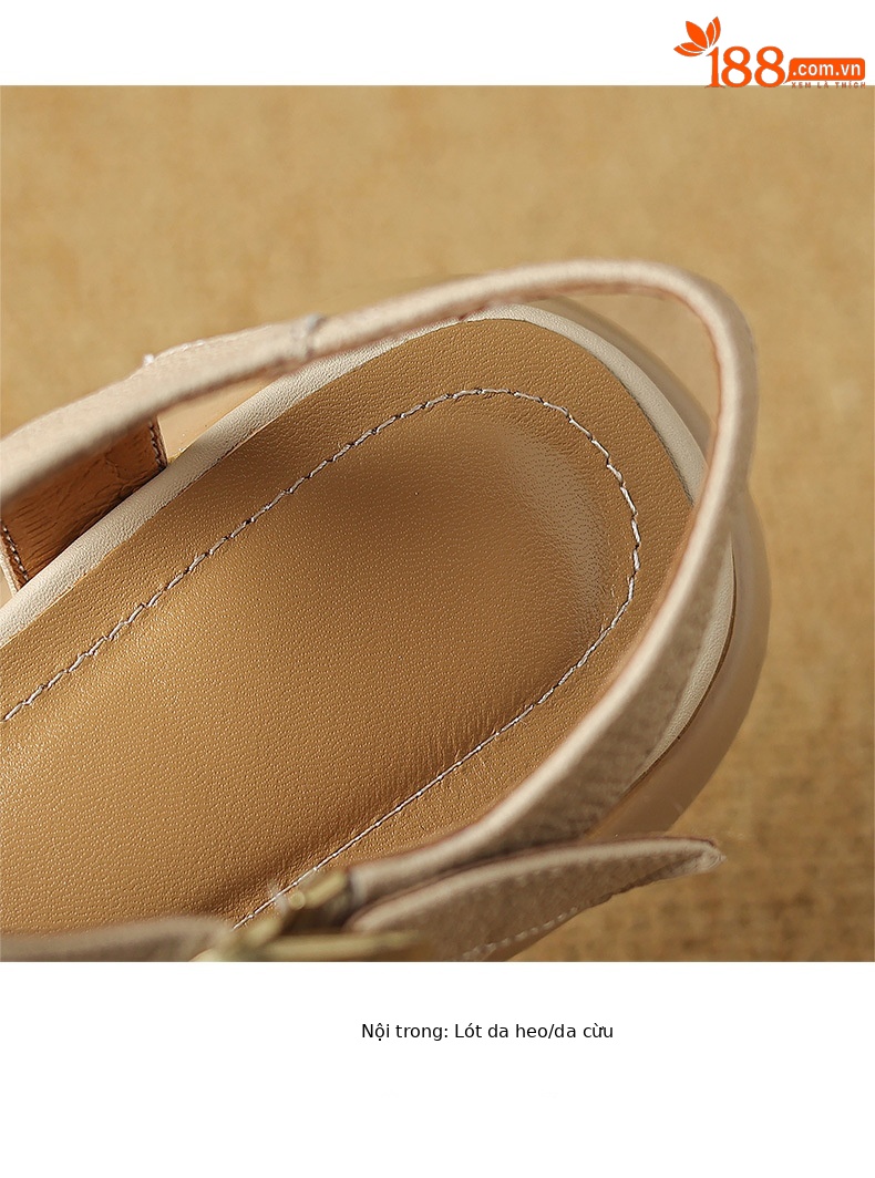Sandal nữ da cừu mũi kín đế dày gót vuông khóa chữ T phong cách La Mã — Màu trắng be chi tiết 13